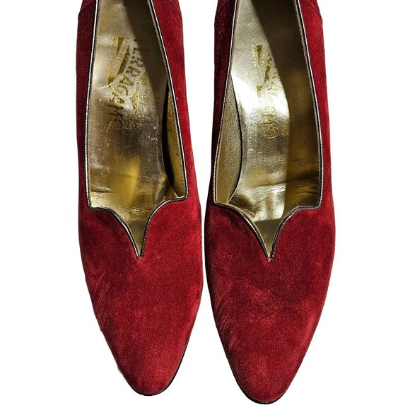 Salvatore Ferragamo Red Suede Pumps – Size 9 AAAA (Ultra Narrow) – Vintage - Picture 1 of 6